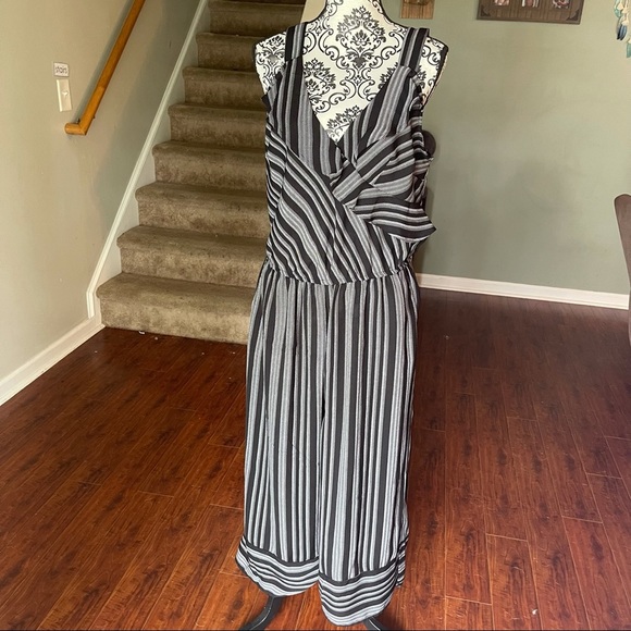 Xhilaration Black Pants Romper With Striped Sz Lrg - Picture 2 of 11